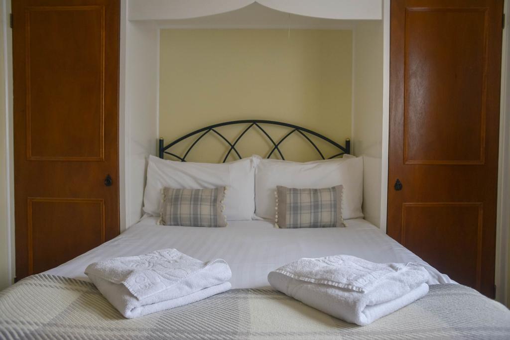 The Whitestonecliffe Inn Sutton  Phòng bức ảnh