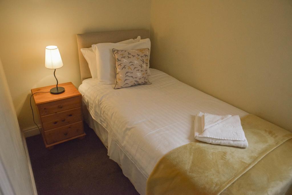 The Whitestonecliffe Inn Sutton  Phòng bức ảnh